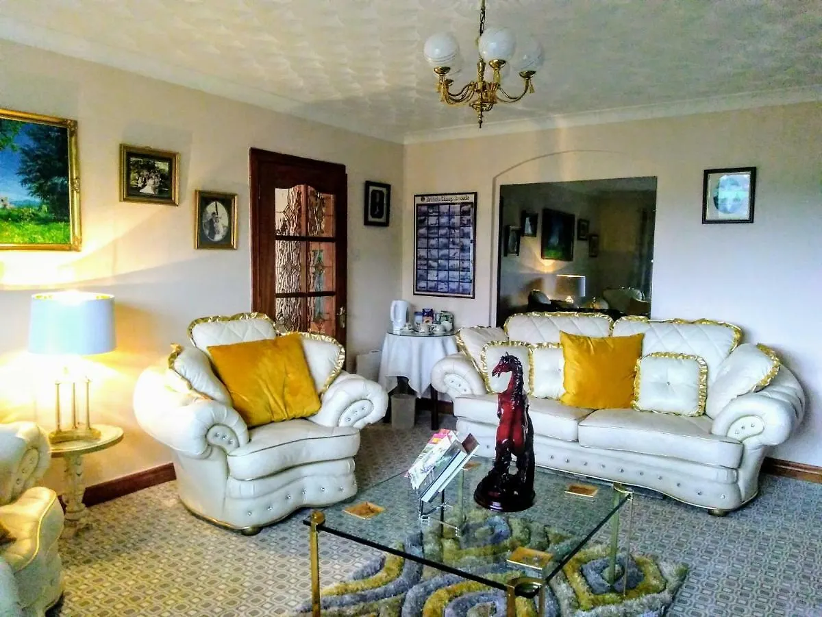 Bed & Breakfast Shepherds Lodge B&B Killarney